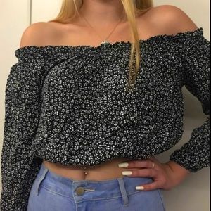 Brandy Melville off the shoulder navy blue top